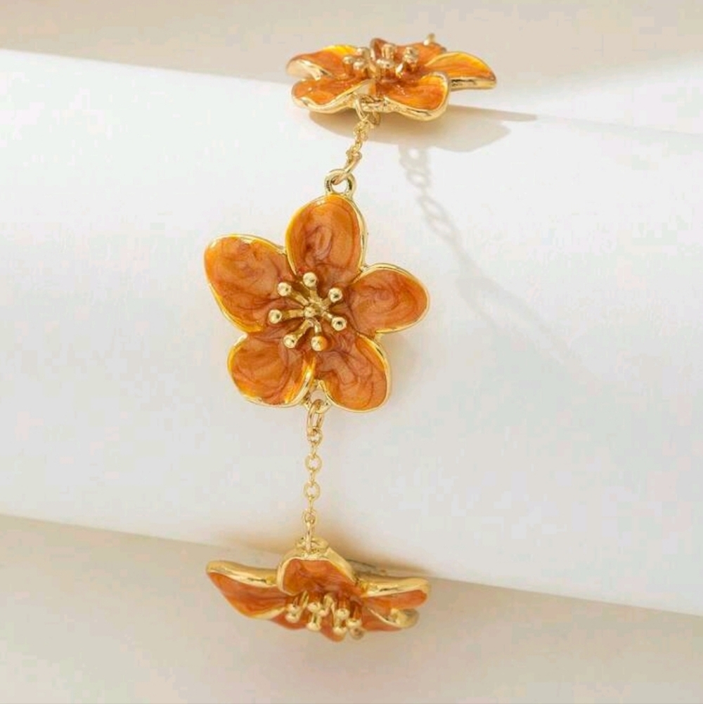 BRAND NEW ** Spring Has Sprung Floral Gold and Orange Bracelet